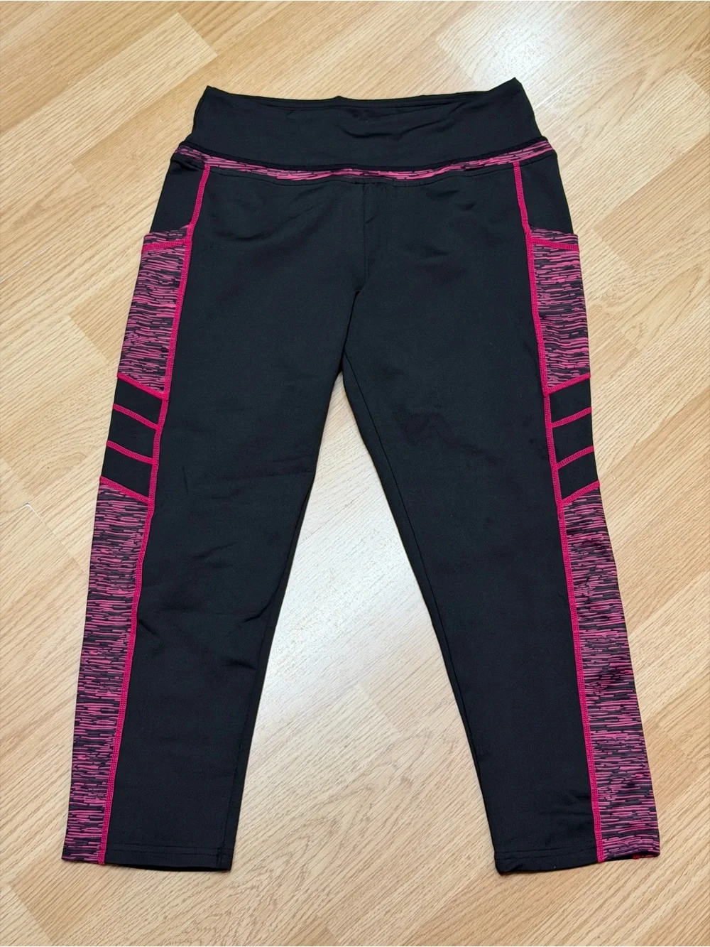 Sugar Pocket Girls Black Pink Colorblock Athletic Capri Leggings XL